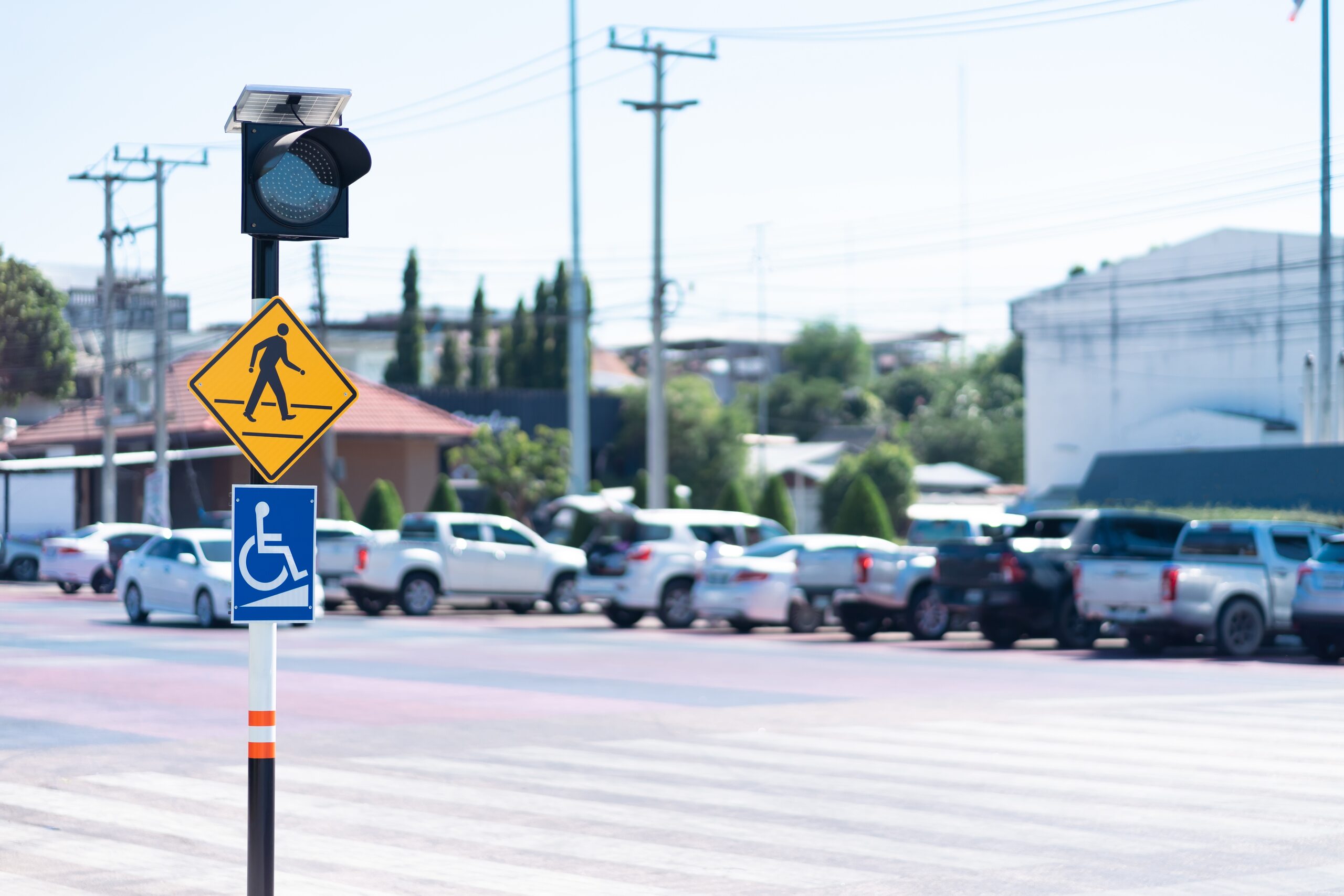 A view of a local intersection where Scranton pedestrian accident lawyers investigate driver failure to yield or road negligence that leads to serious injury.